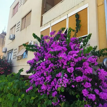 Apartments Lucac Manus Split Exterior foto